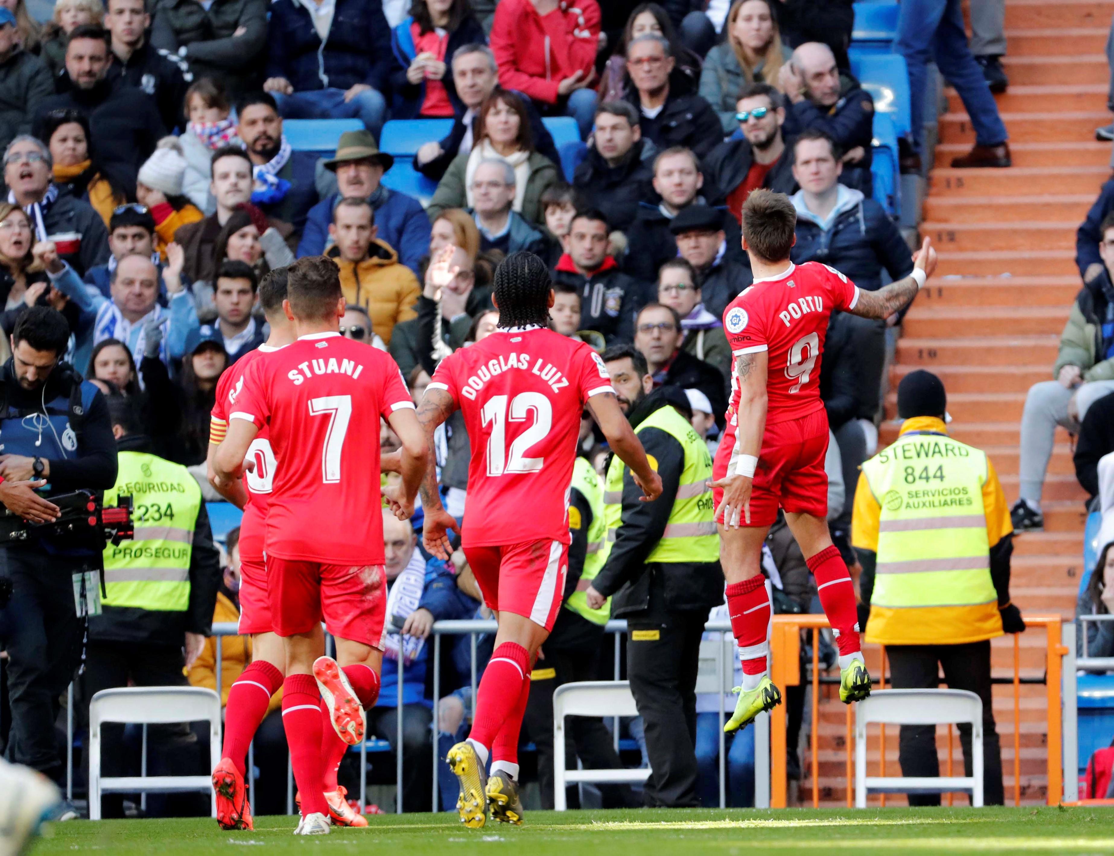 一场引人注 一场引人注